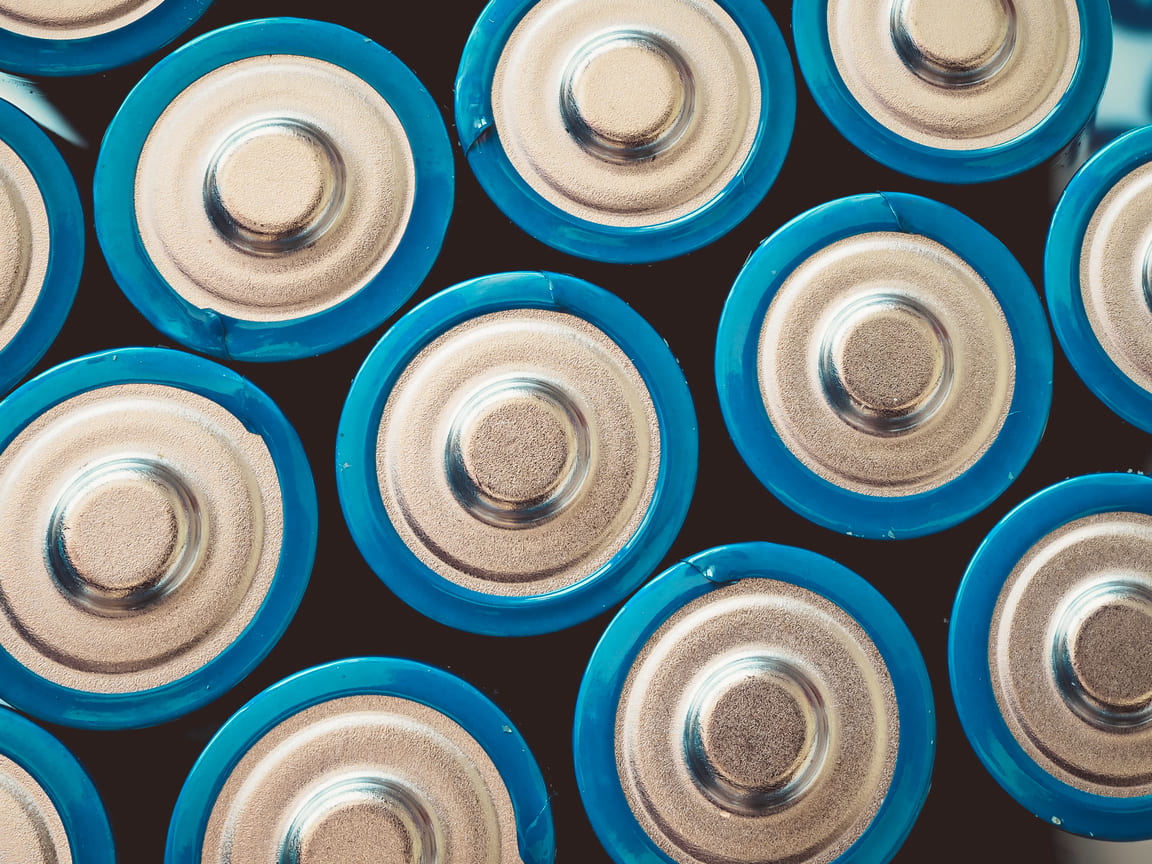 Lire la suite à propos de l’article Transport batterie lithium : sécurisez vos expéditions ADR 🔋